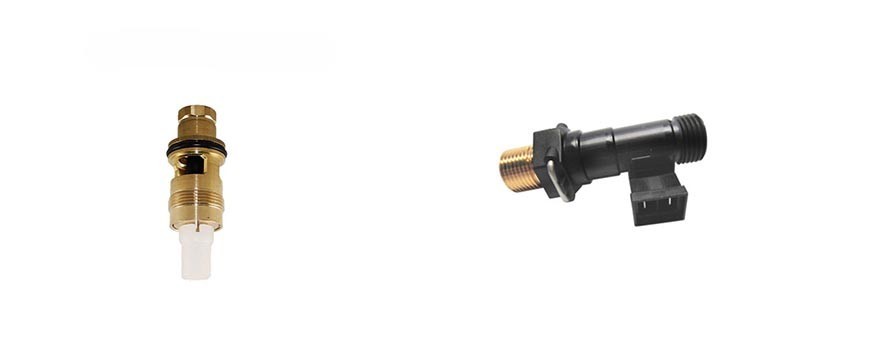 Flow detector/flow meter